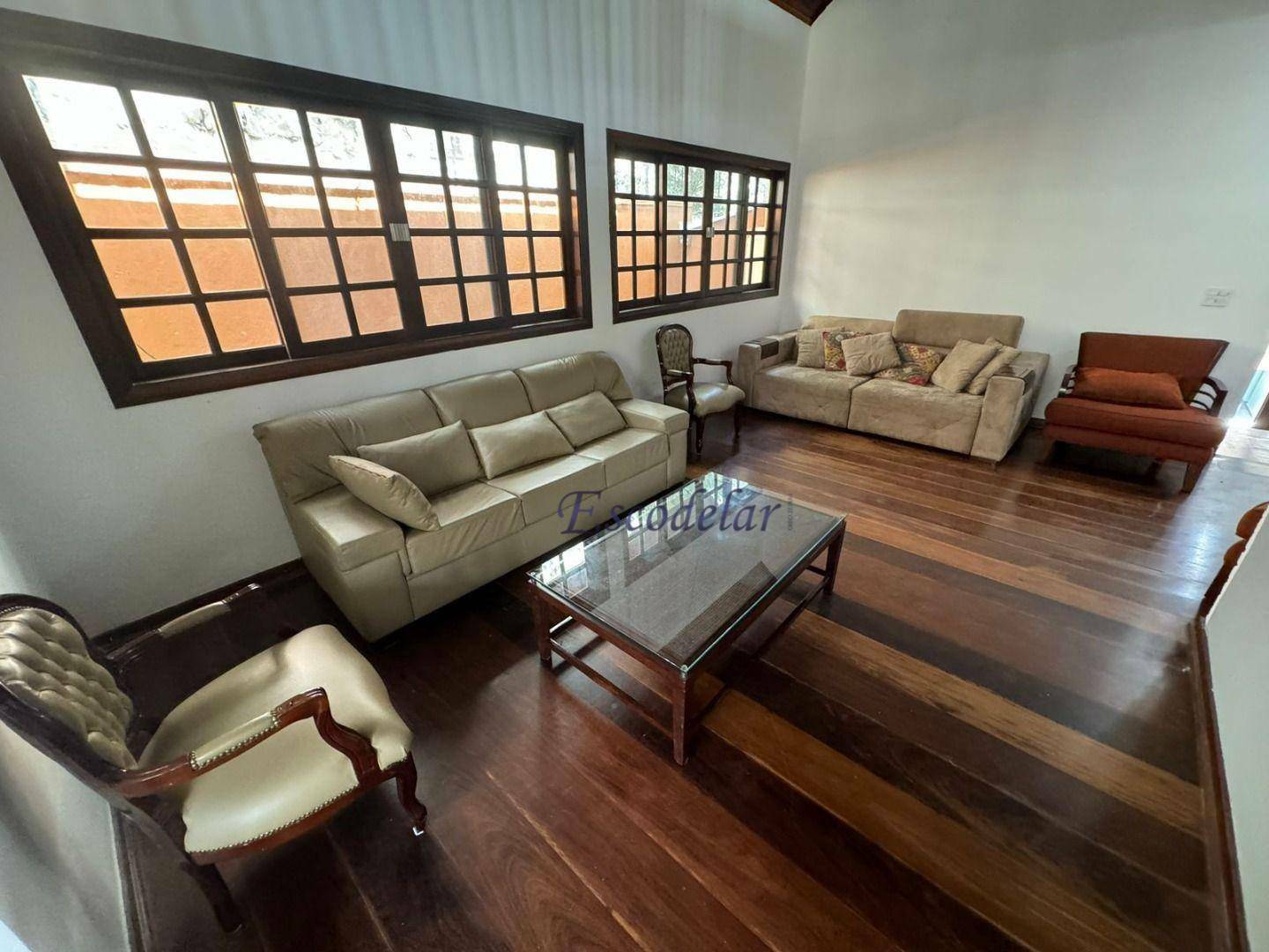 Casa de Condomínio para alugar com 4 quartos, 360m² - Foto 41