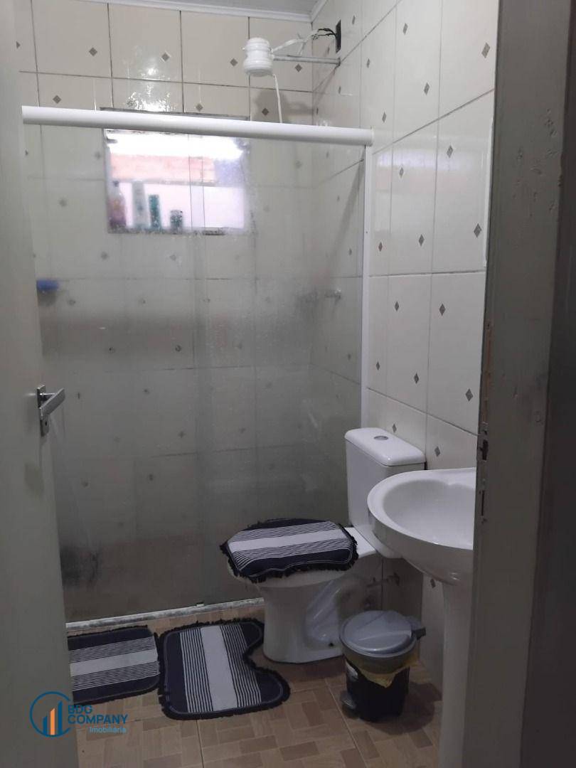 Casa à venda com 2 quartos, 70m² - Foto 12