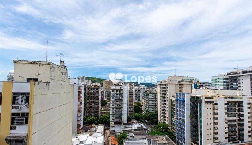 Apartamento à venda com 3 quartos, 130m² - Foto 9