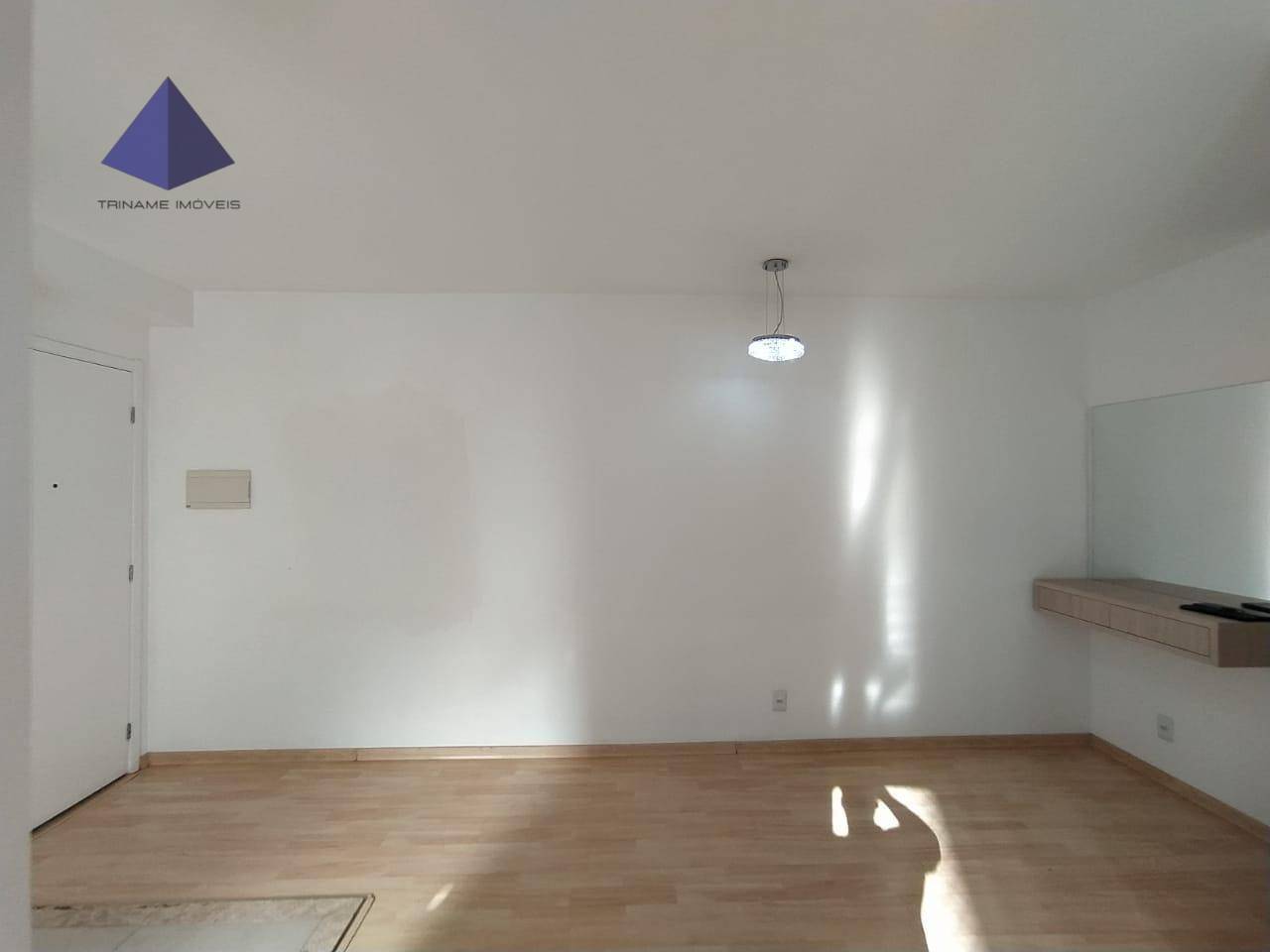 Apartamento à venda com 2 quartos, 51m² - Foto 3