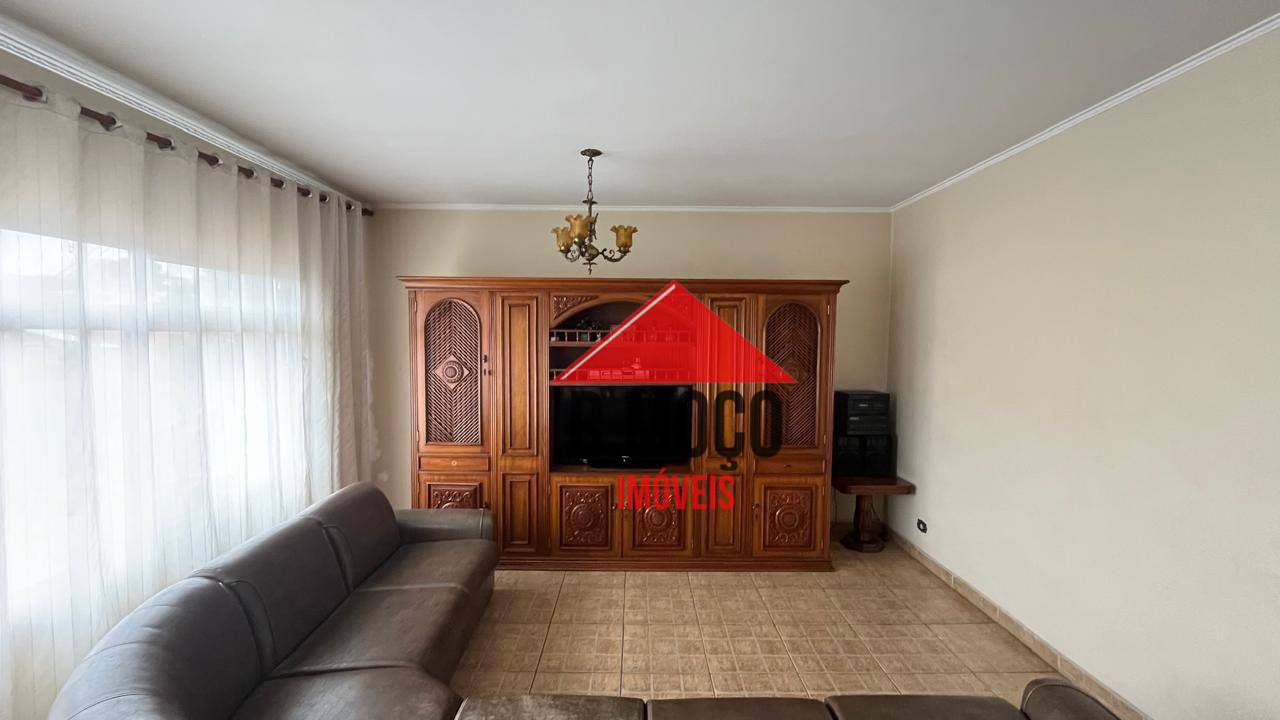 Sobrado à venda com 3 quartos, 229m² - Foto 4