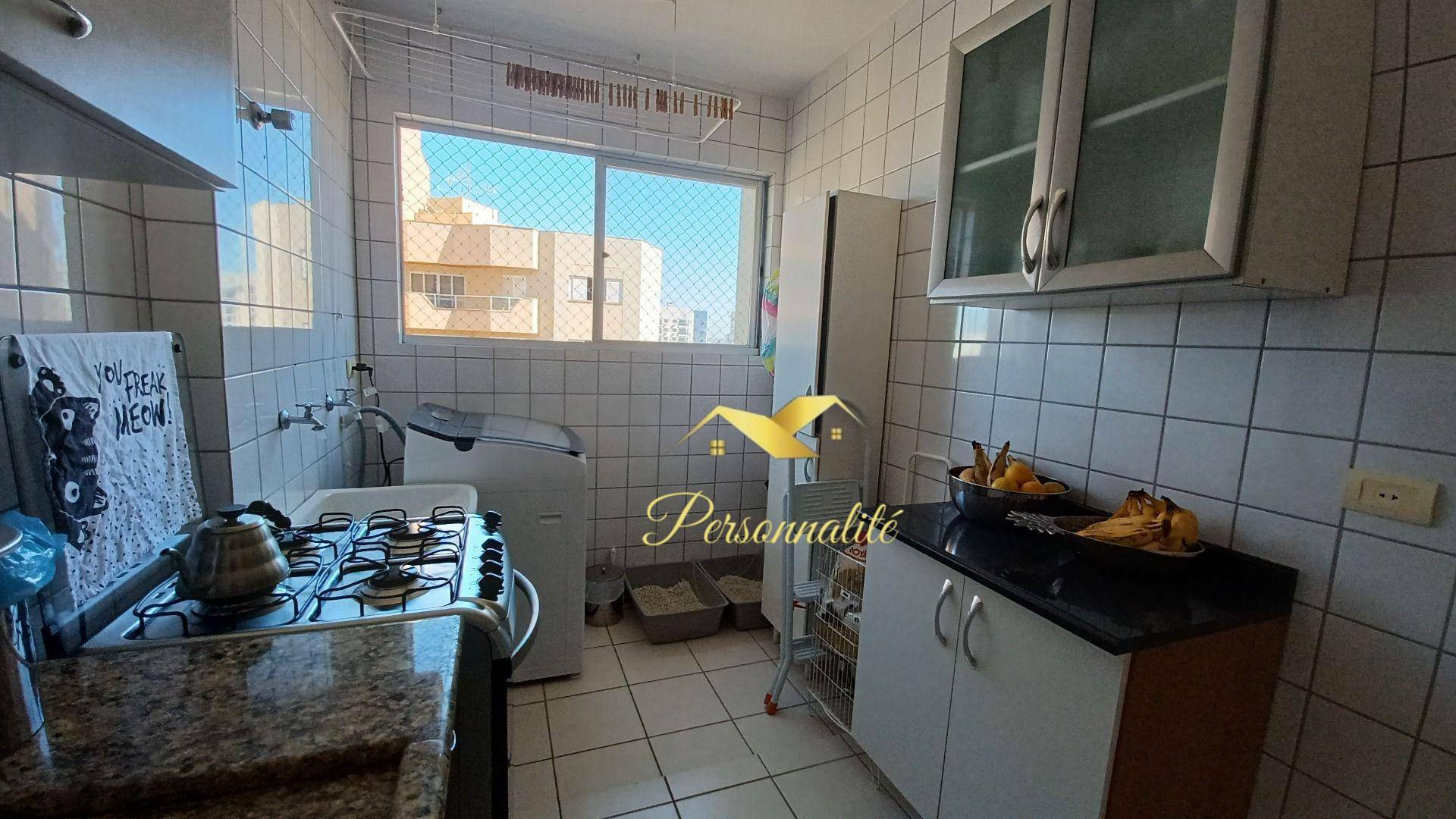 Apartamento à venda com 2 quartos, 61m² - Foto 4