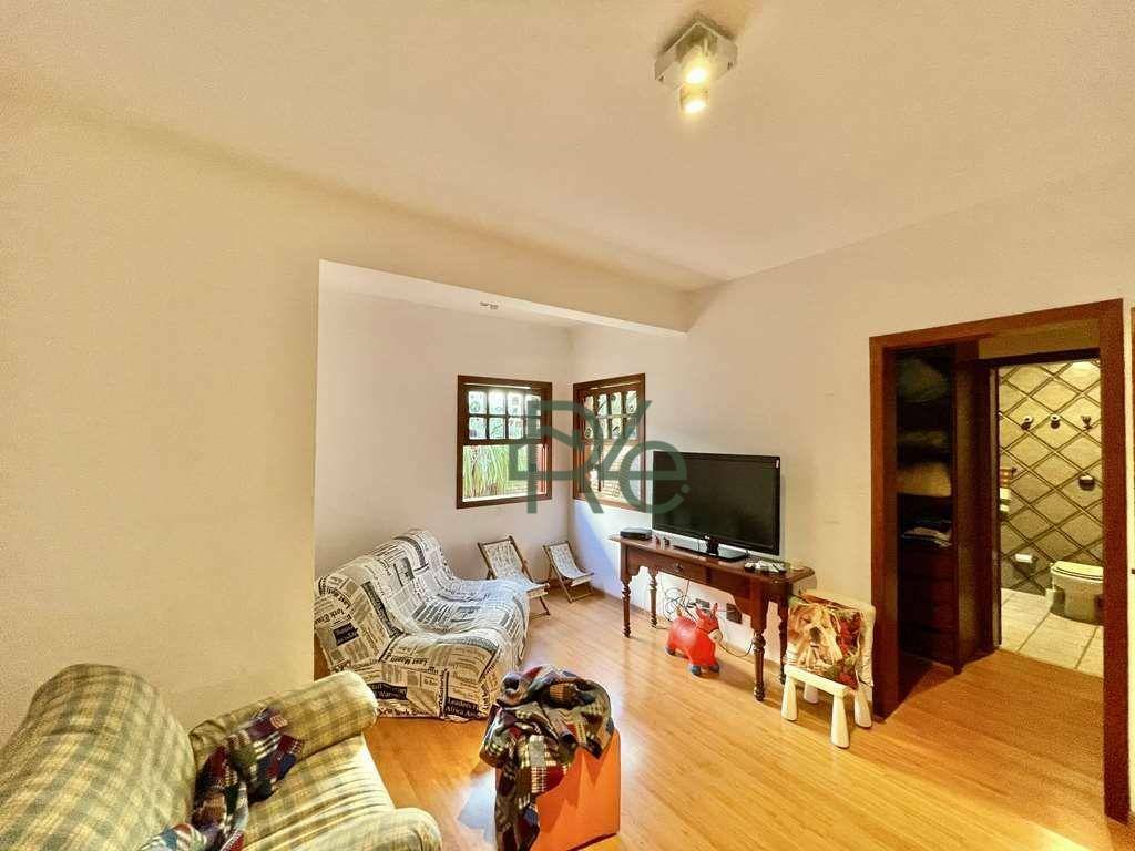 Casa à venda e aluguel com 5 quartos, 923m² - Foto 41