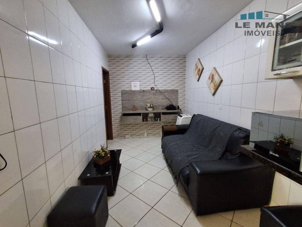 Casa à venda com 3 quartos, 200m² - Foto 8