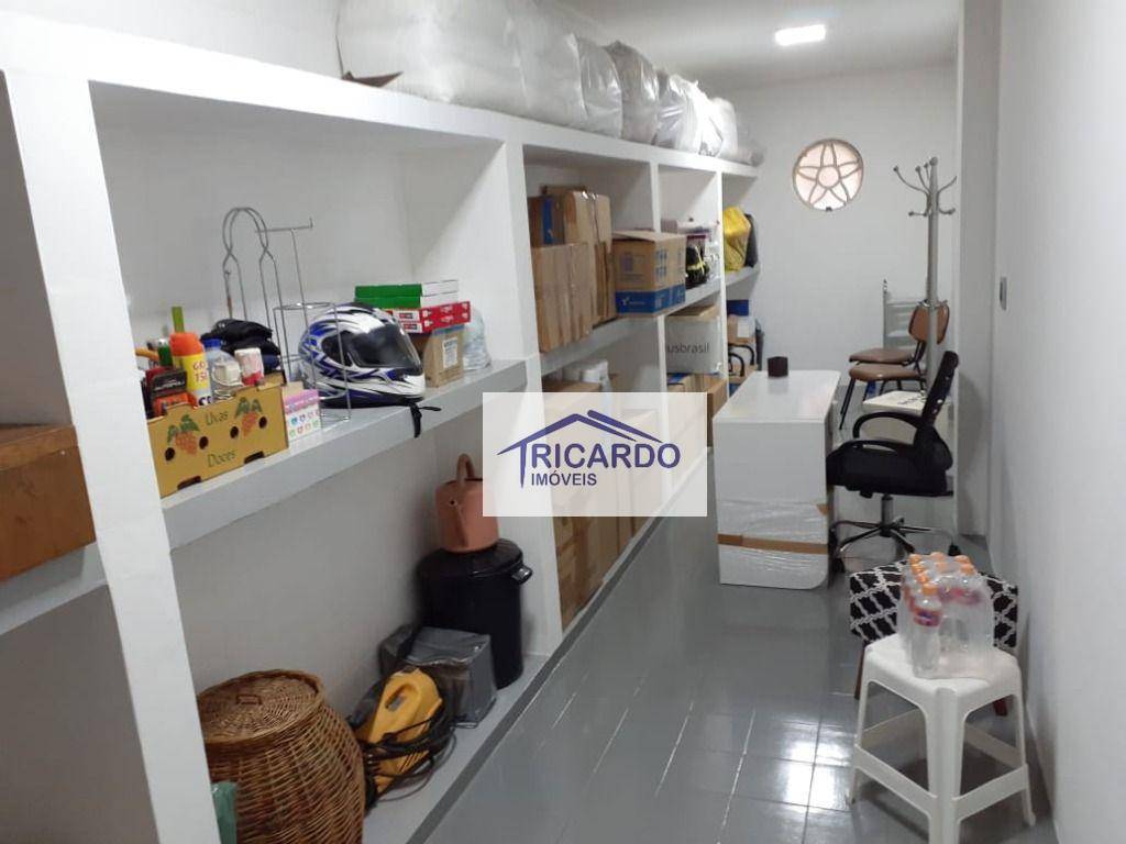 Casa à venda com 3 quartos, 398m² - Foto 59