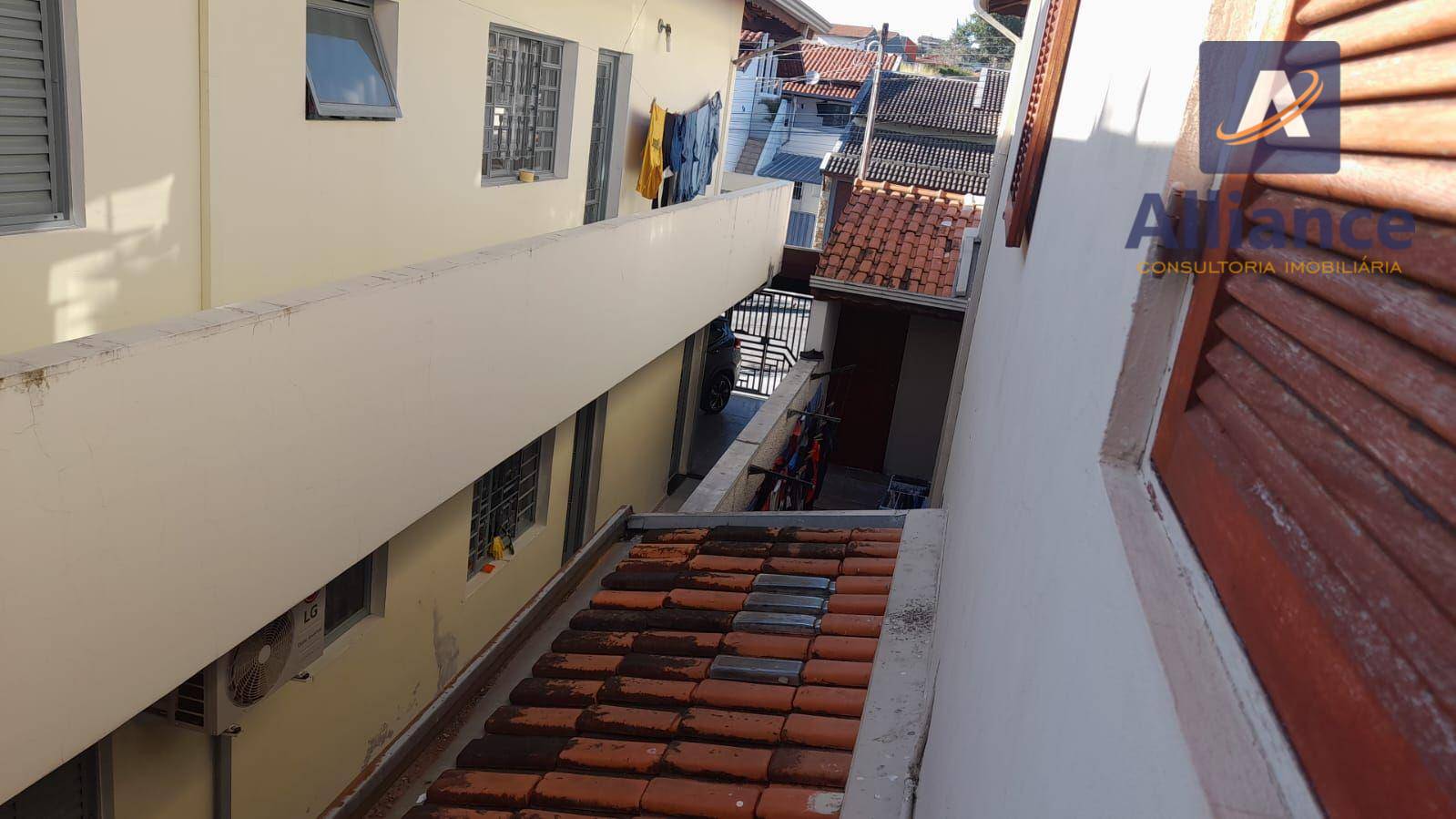 Casa à venda com 4 quartos, 180m² - Foto 19