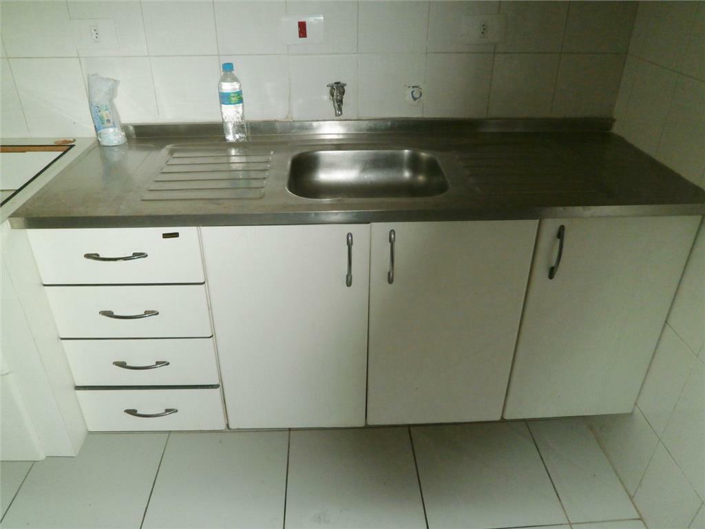 Apartamento à venda com 2 quartos, 64m² - Foto 22