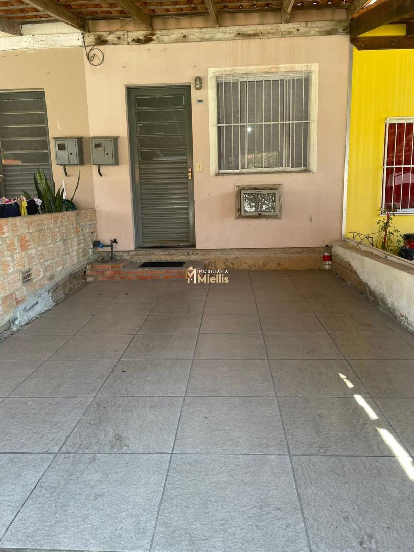 Casa de Condomínio à venda com 2 quartos, 50m² - Foto 3