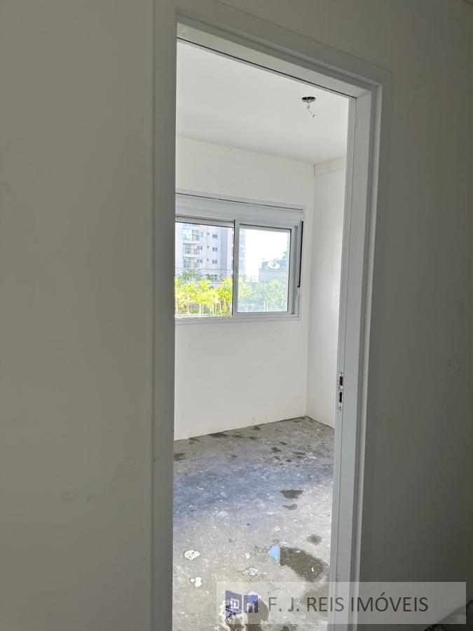 Apartamento à venda com 2 quartos, 6m² - Foto 21