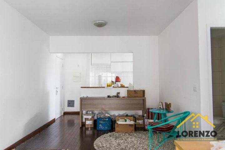 Apartamento à venda com 2 quartos, 77m² - Foto 3