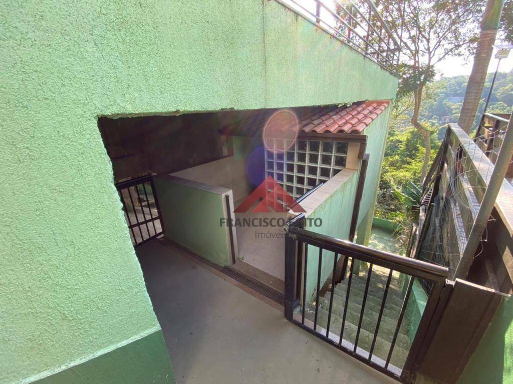 Casa de Condomínio à venda com 3 quartos, 450m² - Foto 12