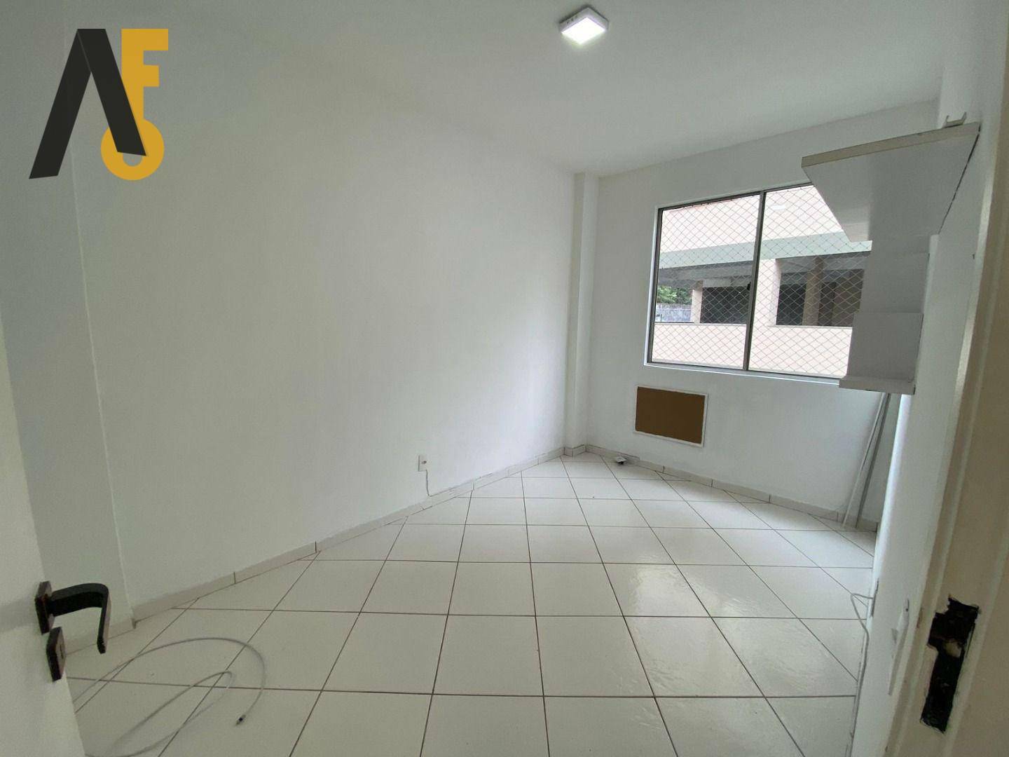 Apartamento à venda com 2 quartos, 49m² - Foto 5