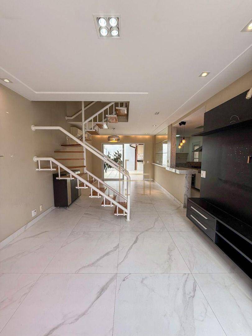 Casa, 3 quartos, 140 m² - Foto 1