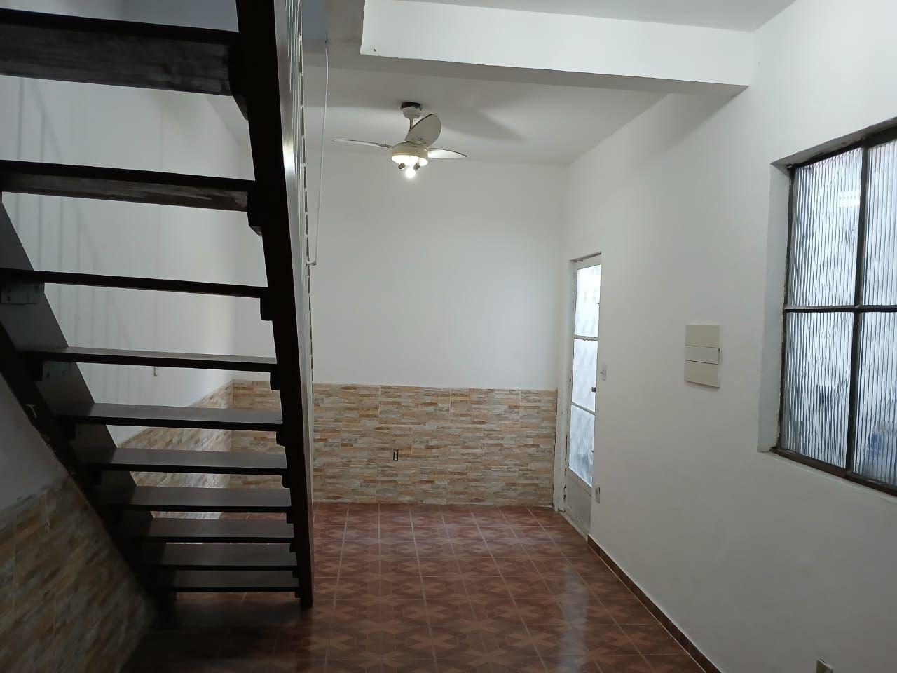 Casa à venda com 2 quartos, 60M2 - Foto 5