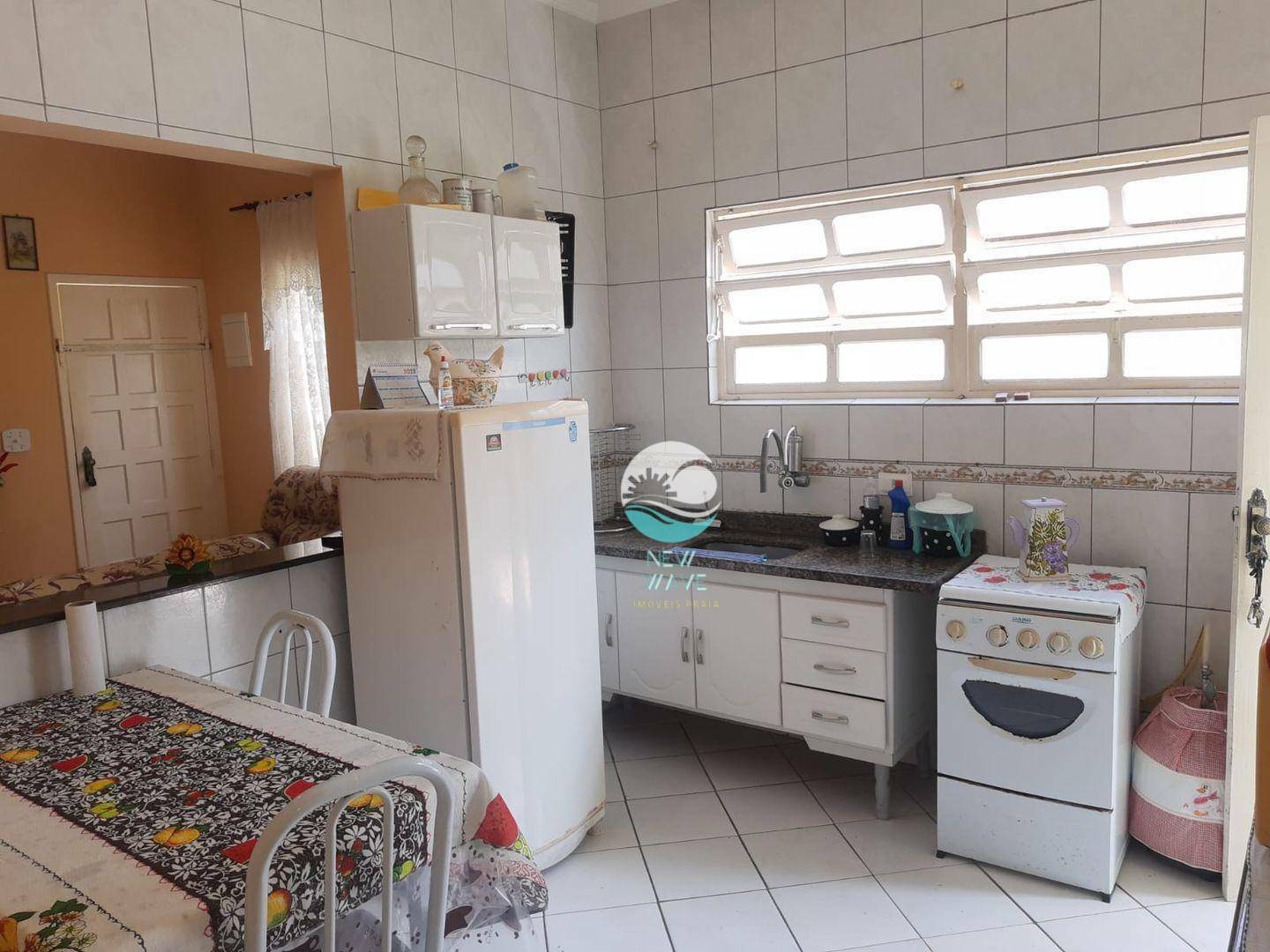 Casa à venda com 2 quartos, 78m² - Foto 7