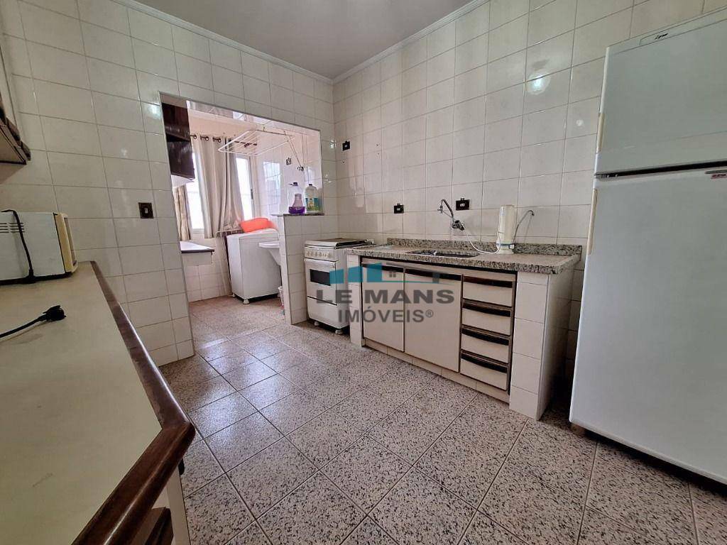 Apartamento à venda com 2 quartos, 68m² - Foto 8