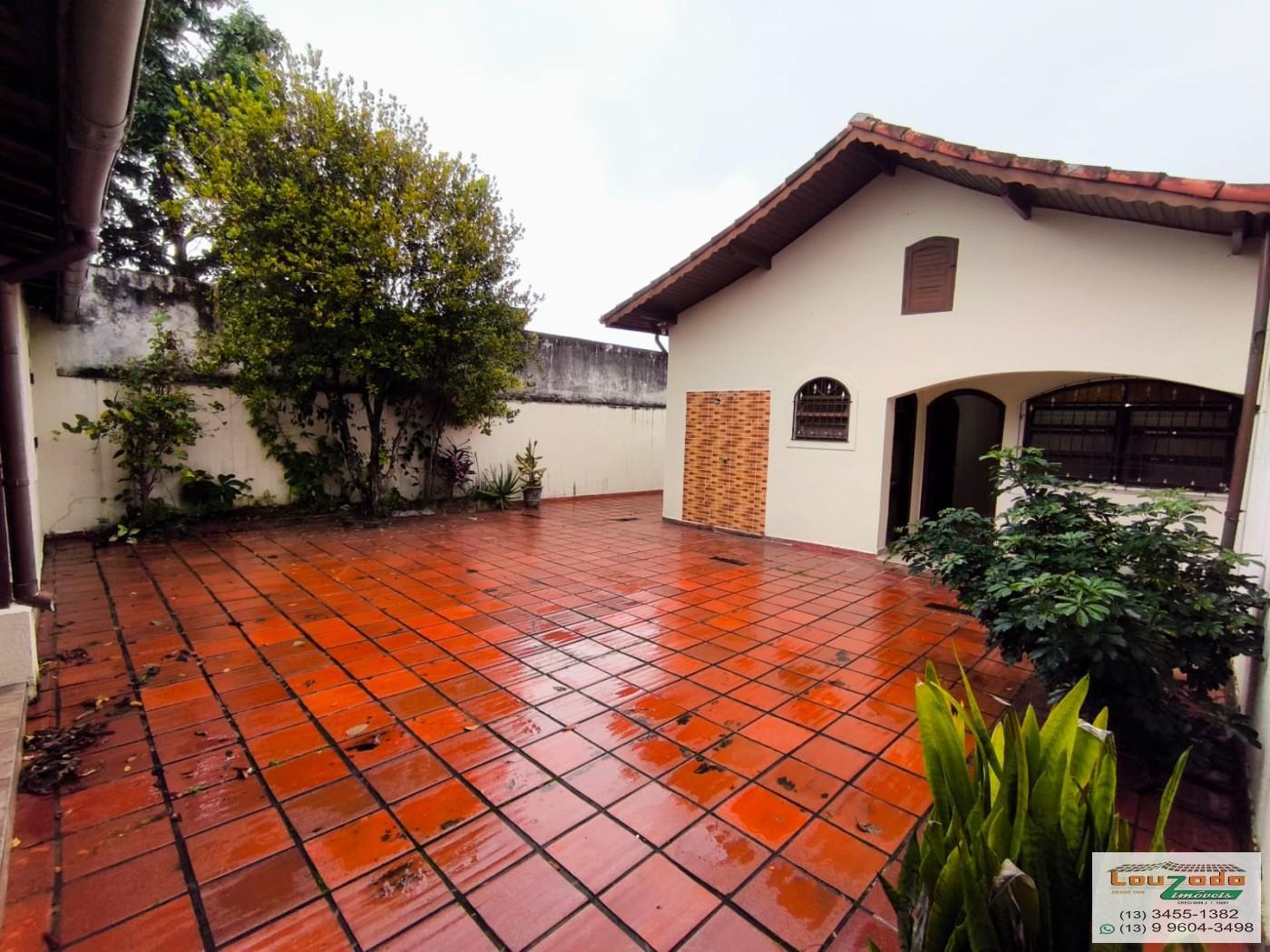 Casa para alugar com 2 quartos, 360m² - Foto 4