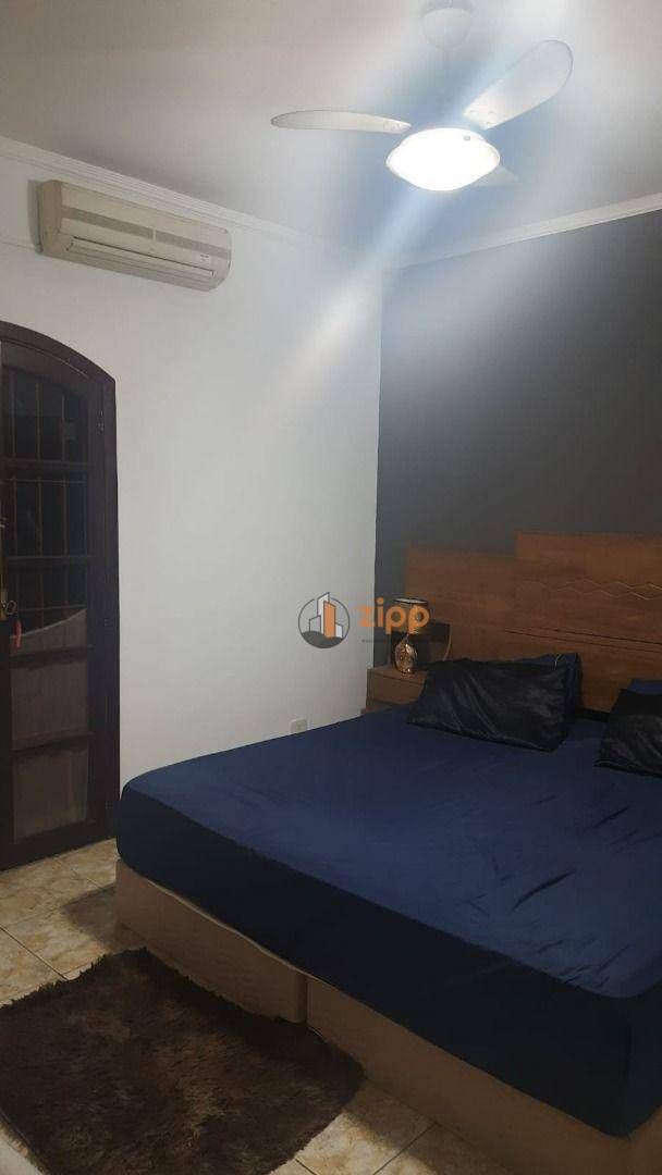 Sobrado à venda com 3 quartos, 200m² - Foto 30