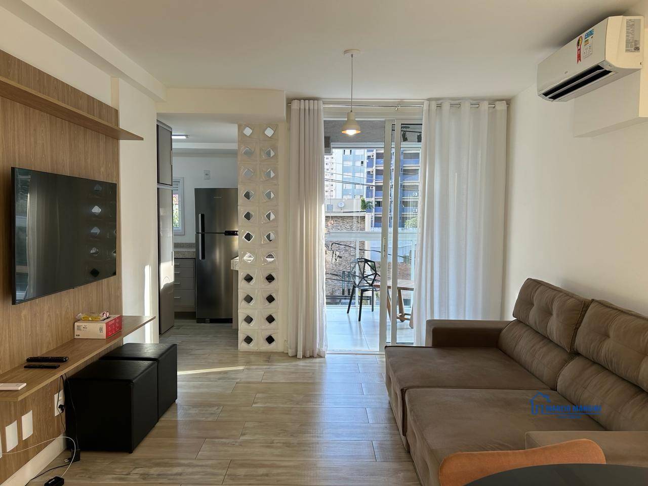 Apartamento para alugar com 1 quarto, 51m² - Foto 12