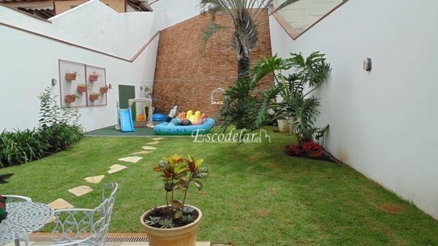 Sobrado à venda com 4 quartos, 310m² - Foto 1