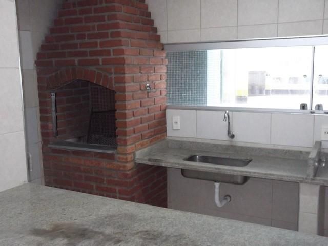 Apartamento à venda com 2 quartos, 75m² - Foto 18