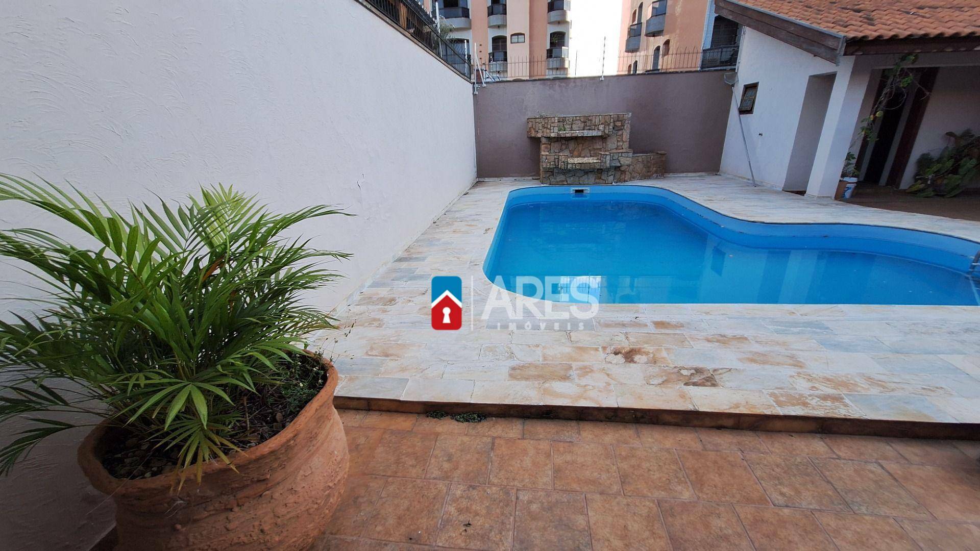 Casa para alugar com 3 quartos, 249m² - Foto 27