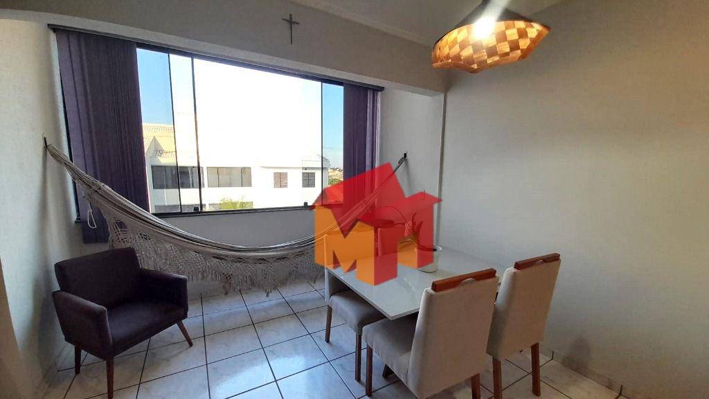 Apartamento à venda com 3 quartos, 69m² - Foto 2