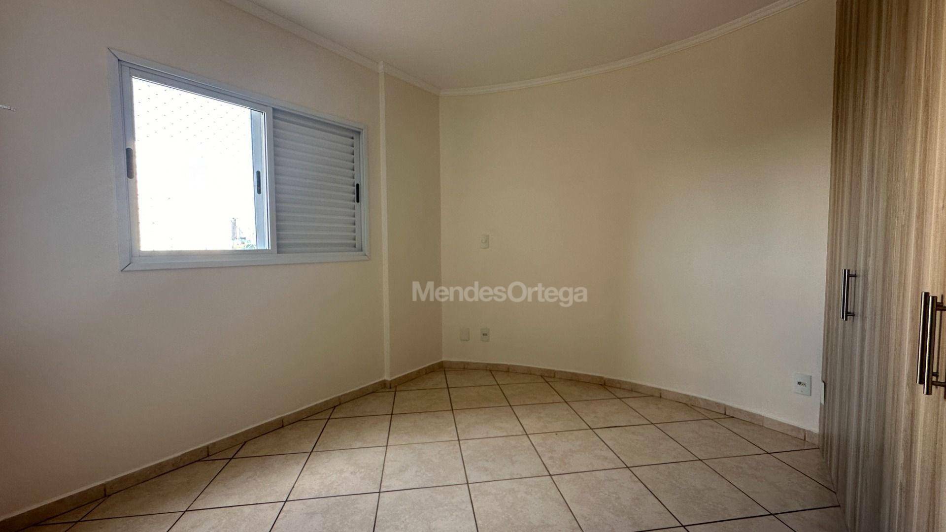 Apartamento à venda com 3 quartos, 94m² - Foto 9