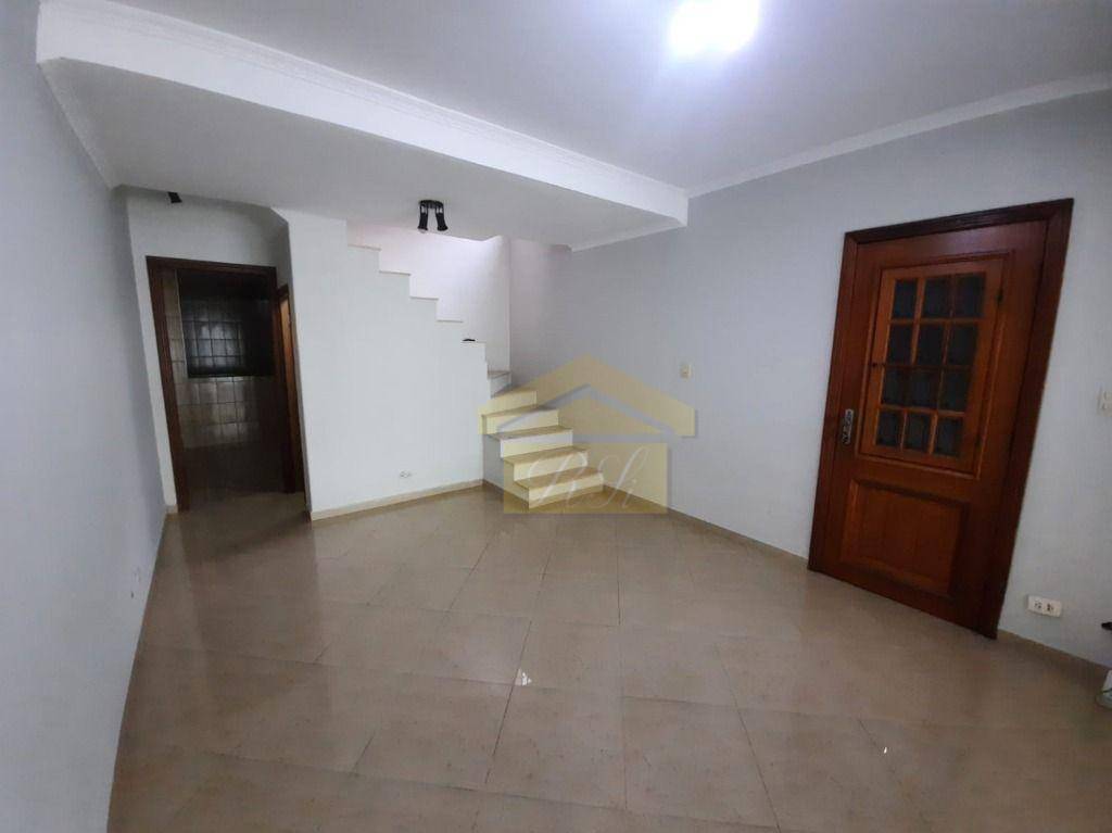 Sobrado à venda com 3 quartos, 110m² - Foto 2