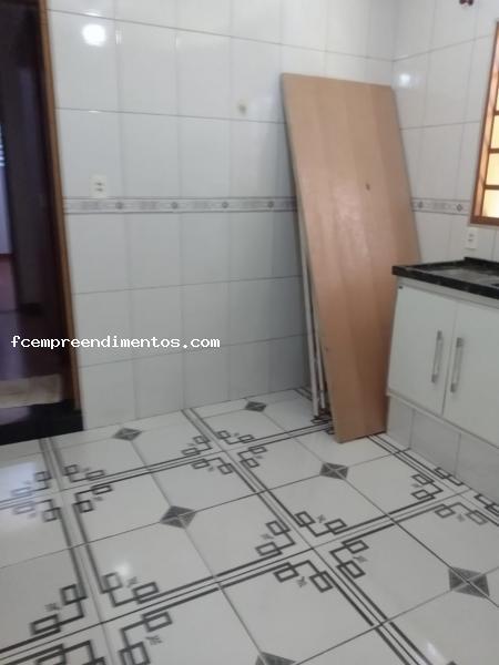 Casa à venda com 3 quartos, 125m² - Foto 11