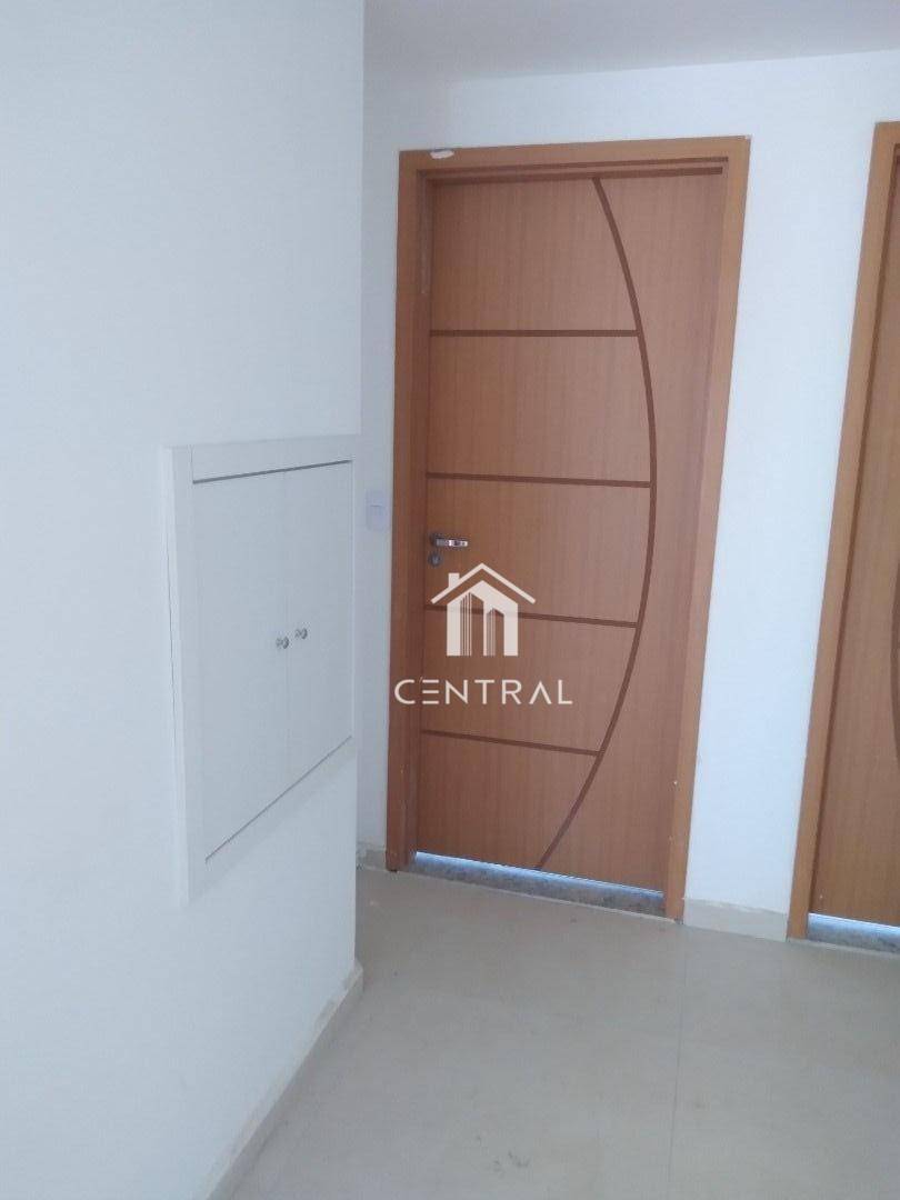 Apartamento à venda com 3 quartos, 67m² - Foto 4