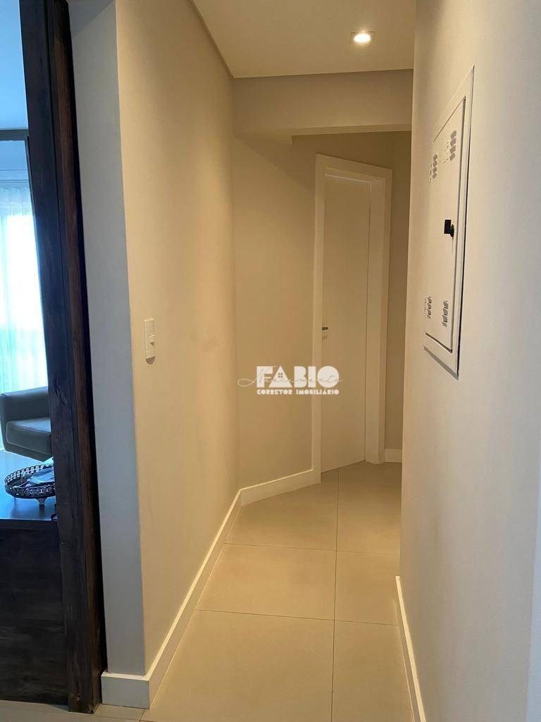 Apartamento à venda com 3 quartos, 100m² - Foto 4