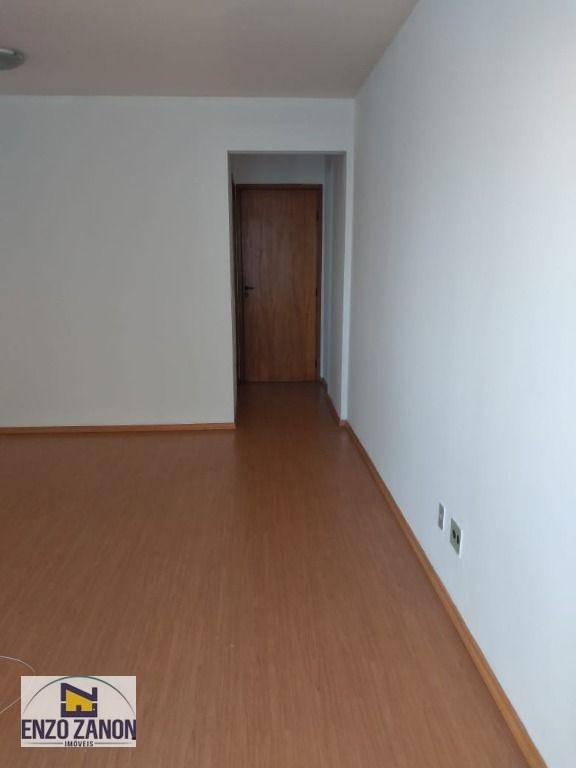 Apartamento para alugar com 3 quartos, 65m² - Foto 3