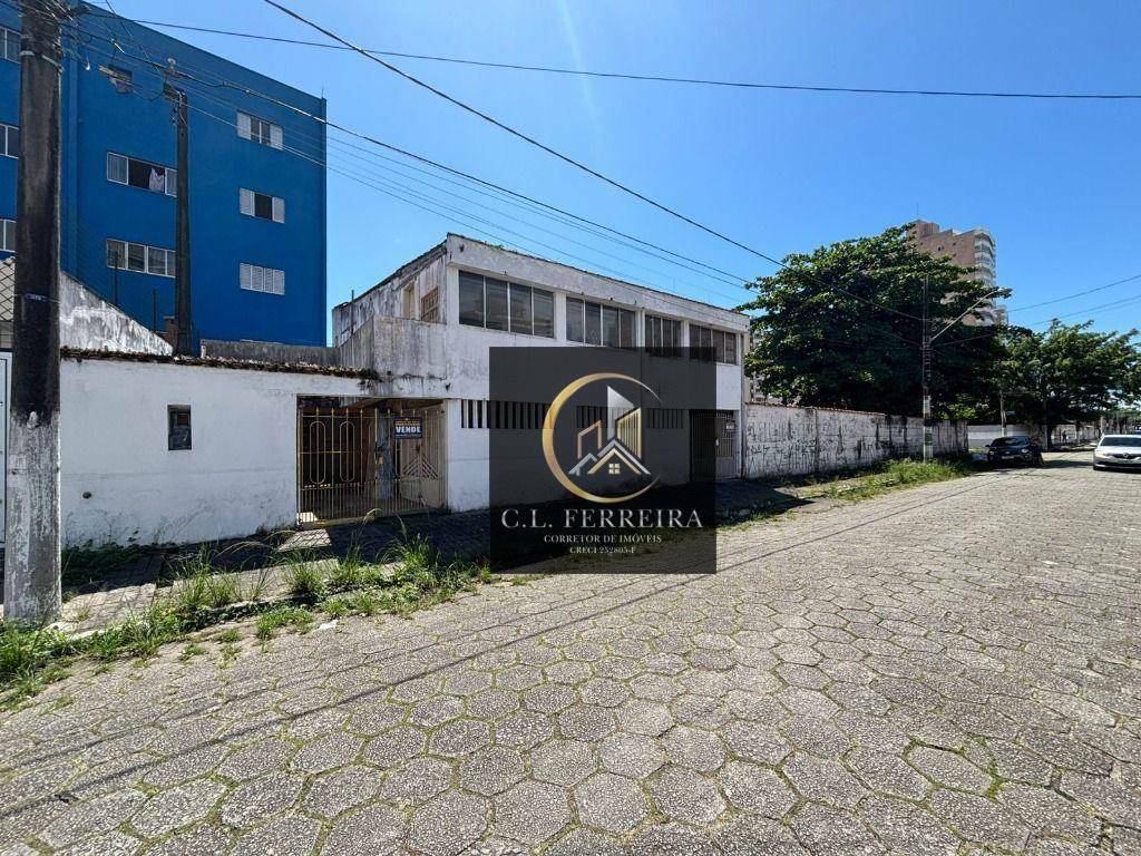 Casa à venda com 5 quartos, 332m² - Foto 1