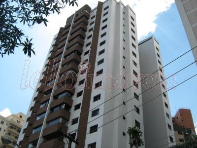 Apartamento para alugar com 2 quartos, 131m² - Foto 24