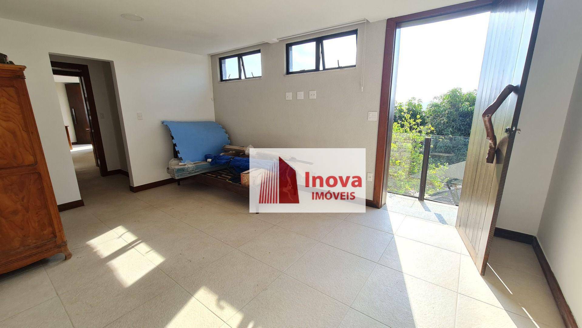 Casa de Condomínio à venda com 4 quartos, 241m² - Foto 47