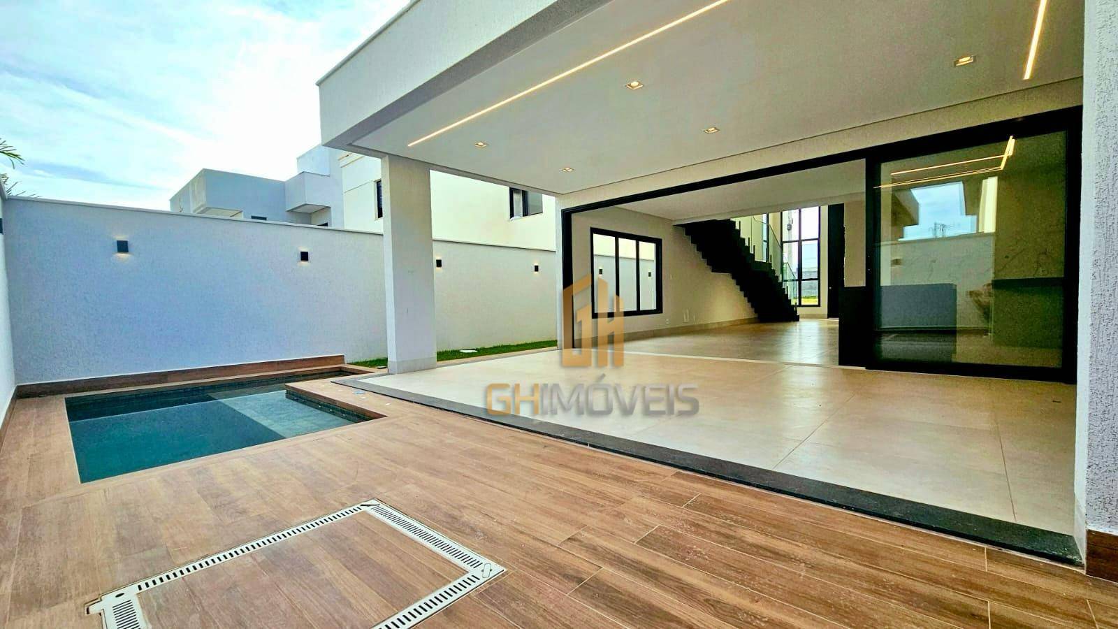 Sobrado à venda com 3 quartos, 240m² - Foto 4