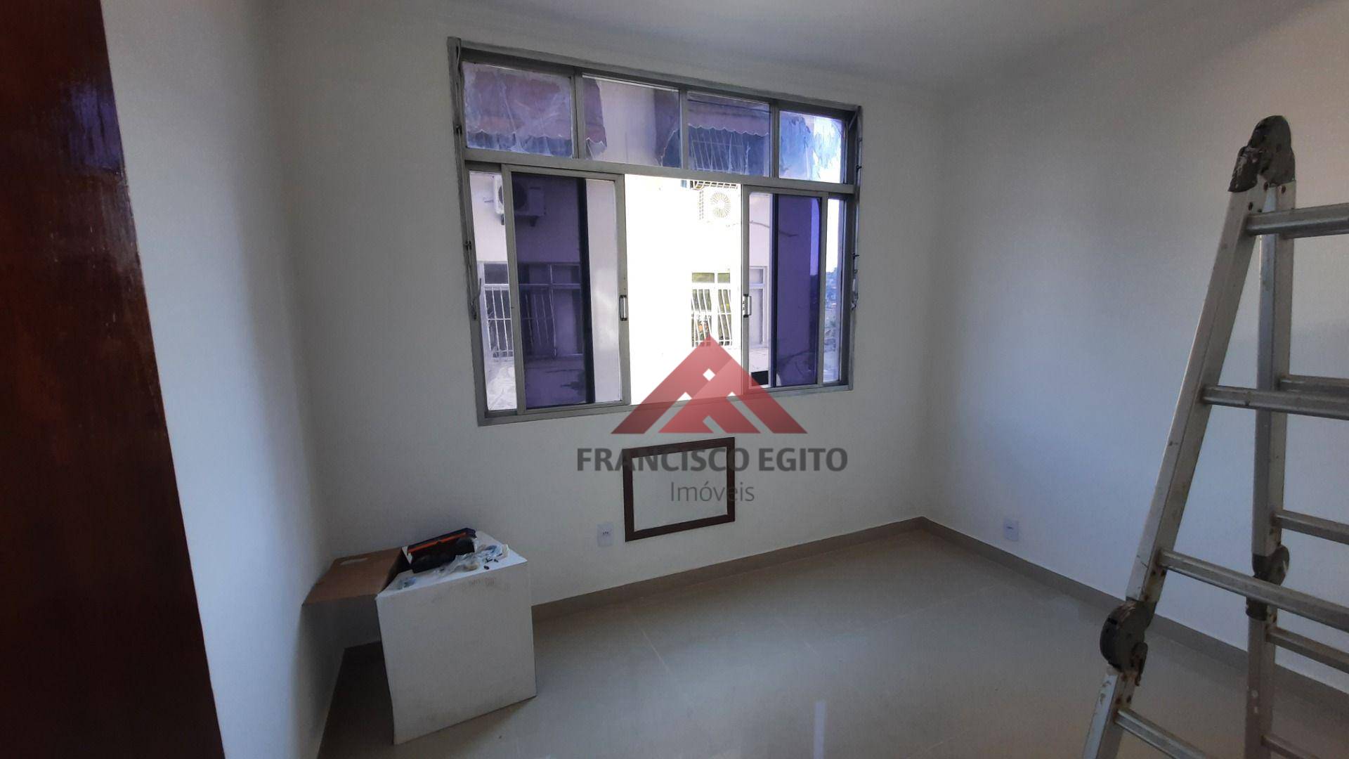 Apartamento à venda com 2 quartos, 65m² - Foto 16