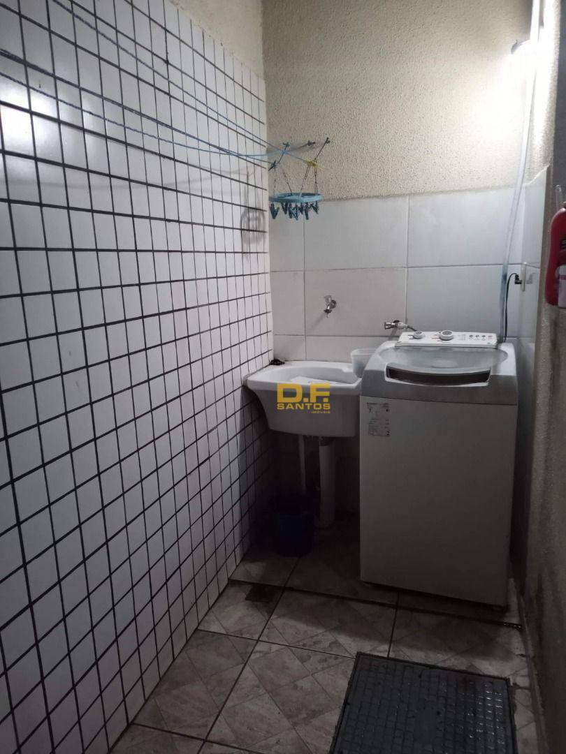 Sobrado à venda com 2 quartos, 49m² - Foto 13