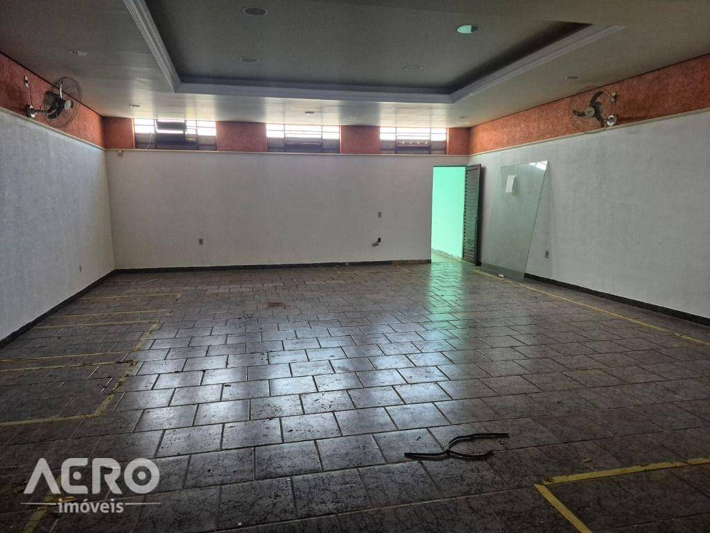 Loja-Salão, 127 m² - Foto 1