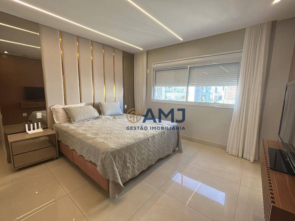 Apartamento à venda com 4 quartos, 215m² - Foto 47