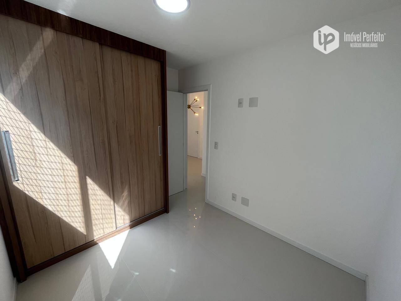 Apartamento para alugar com 2 quartos, 57m² - Foto 5