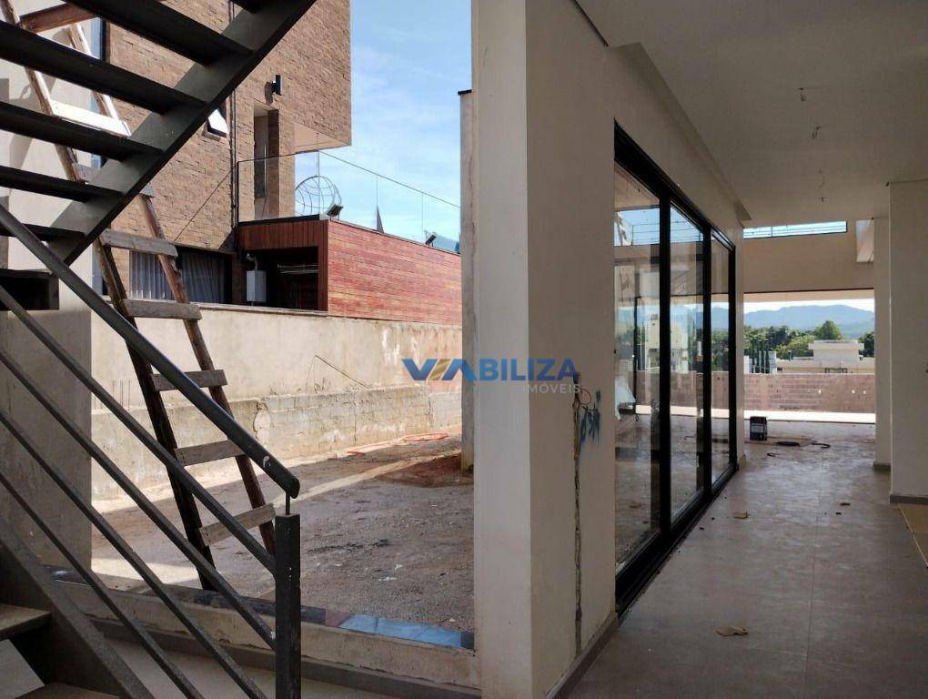 Casa de Condomínio à venda com 3 quartos, 289m² - Foto 23