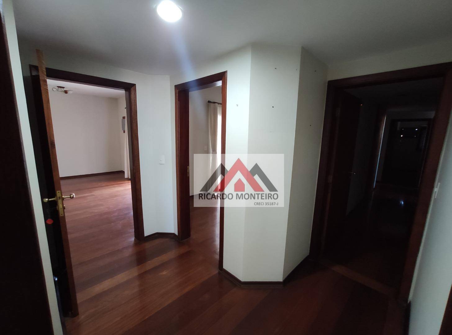 Apartamento à venda e aluguel com 4 quartos, 180m² - Foto 9