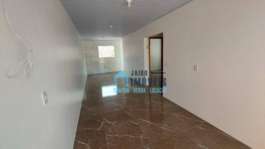 Casa à venda com 2 quartos, 60m² - Foto 5