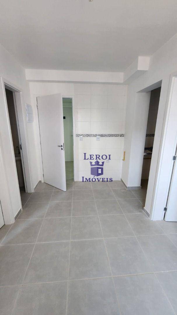 Apartamento à venda com 2 quartos, 32m² - Foto 3