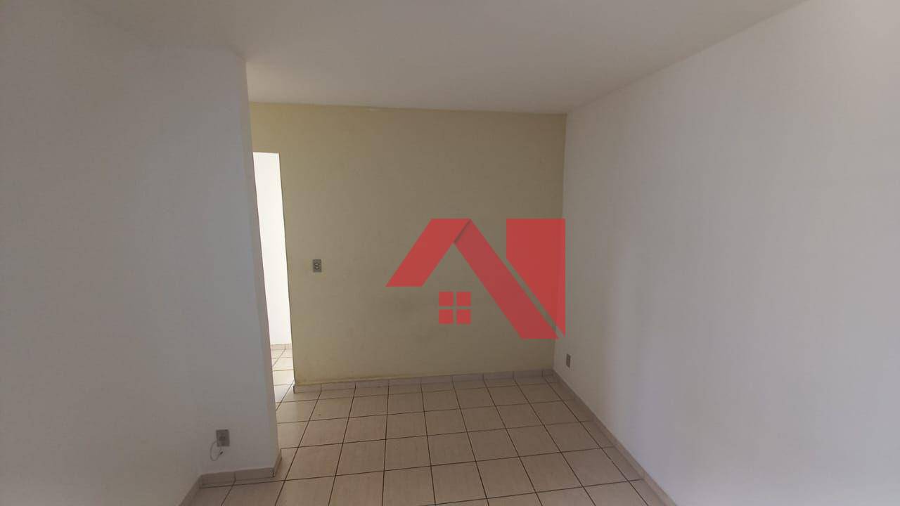 Apartamento, 3 quartos, 48 m² - Foto 2