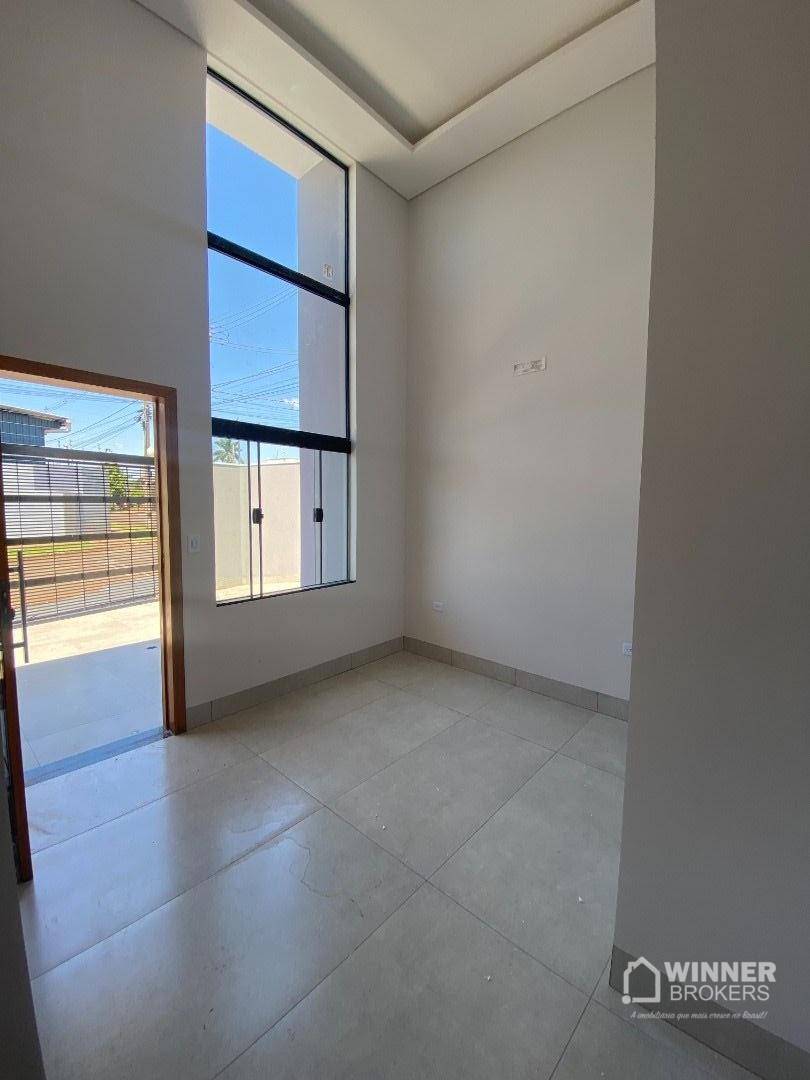 Casa à venda com 2 quartos, 58m² - Foto 4