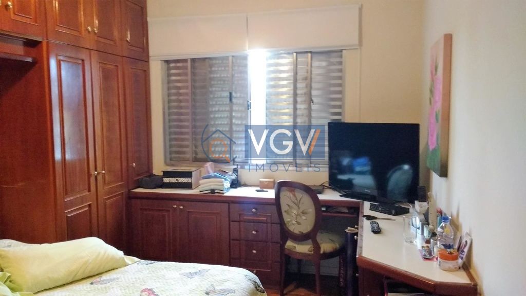 Casa à venda com 3 quartos, 250m² - Foto 12