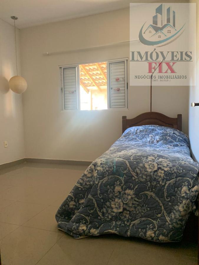 Chácara à venda com 4 quartos, 250m² - Foto 30